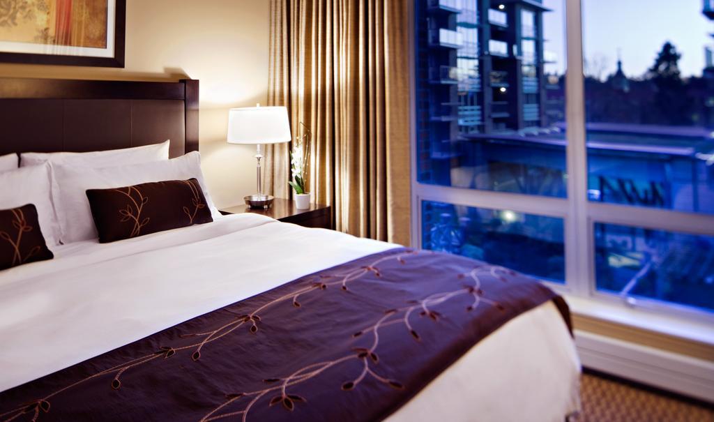 The Parkside Hotel And Spa Вікторія Номер фото
